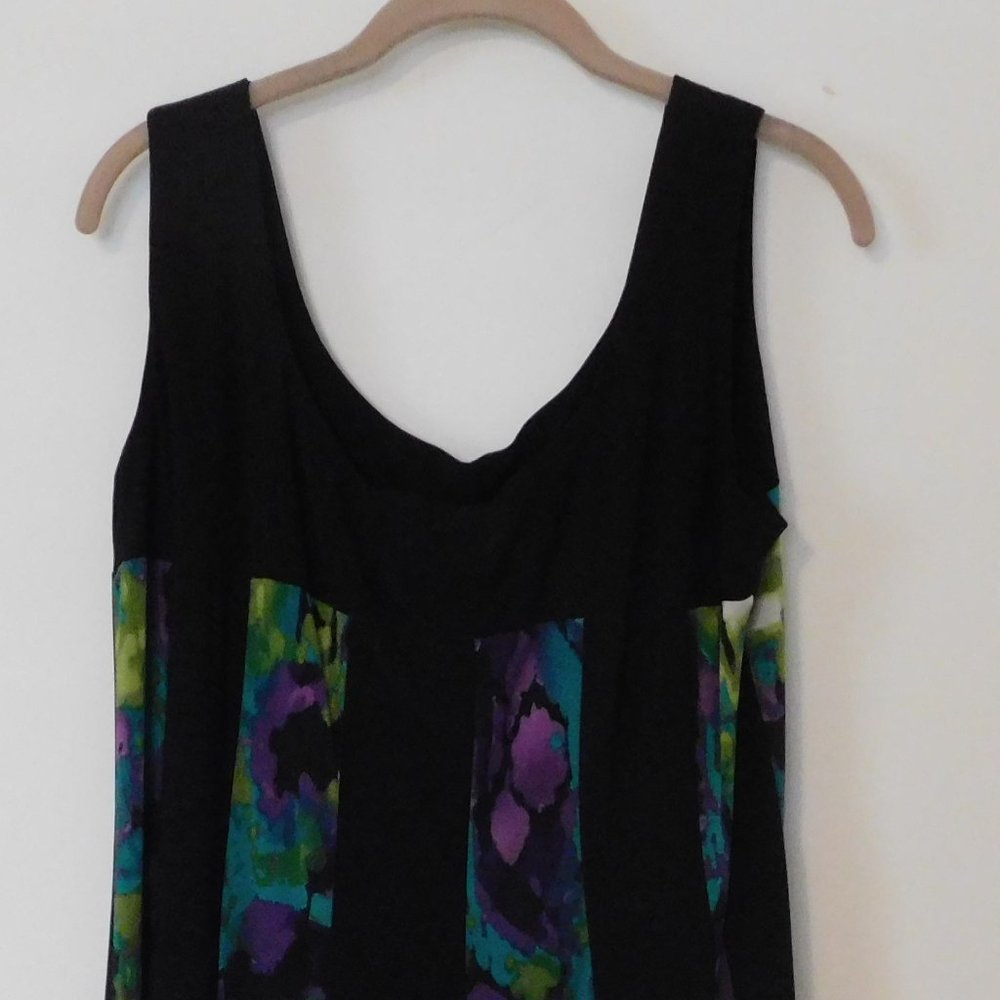 Sleeveless maxi dress